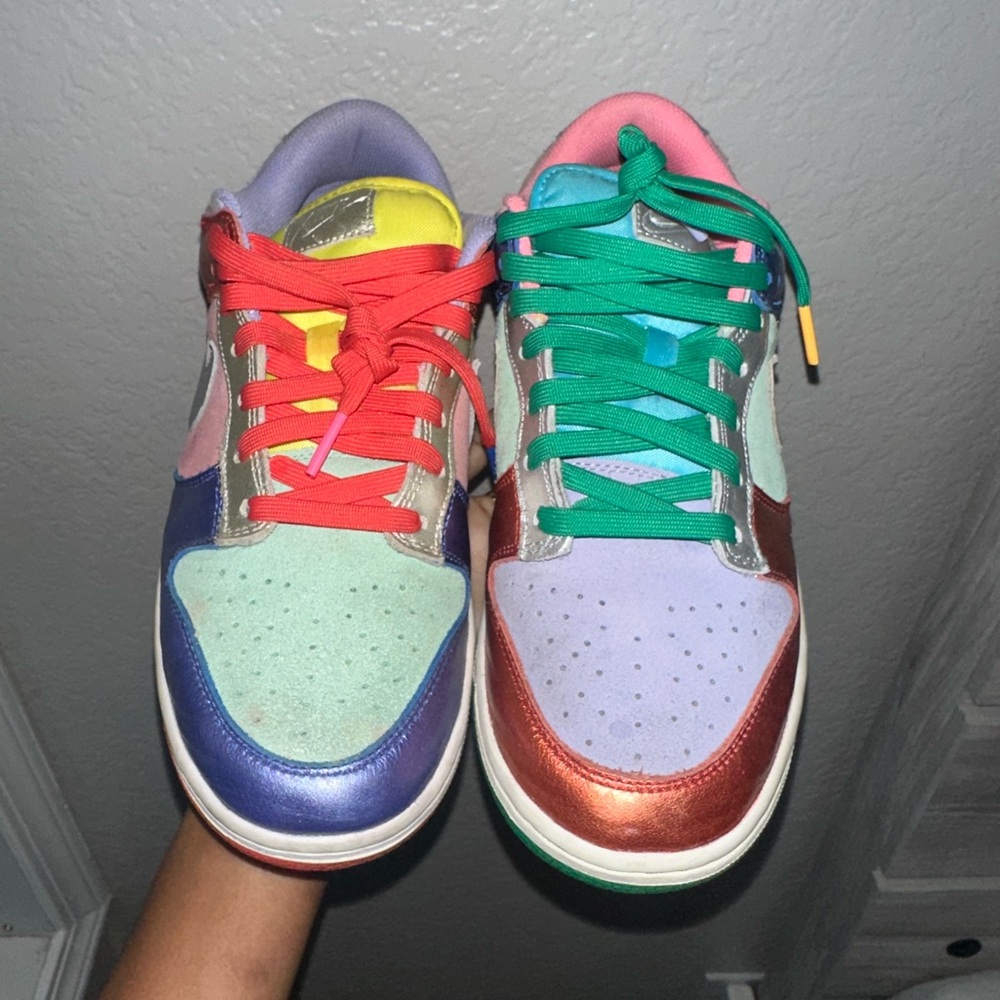 Nike Multicolor Sneakers with Red and Green Laces